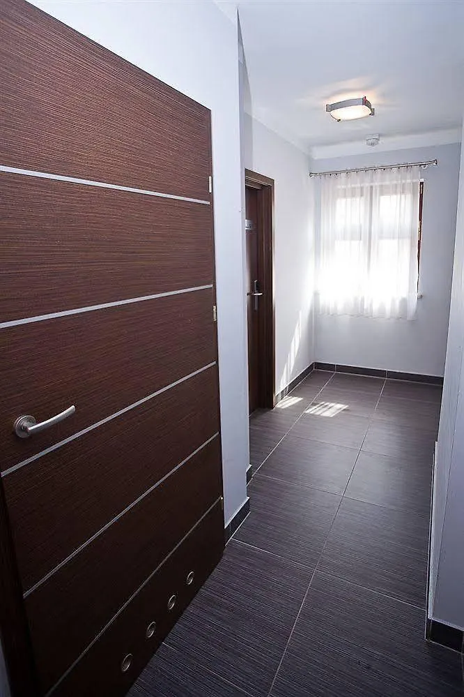 Great Polonia Dwarf Wroclaw Bed & Breakfast