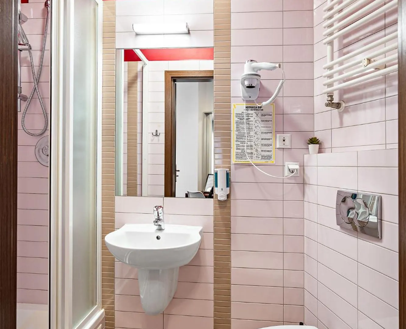 Great Polonia Dwarf Wroclaw Bed & Breakfast