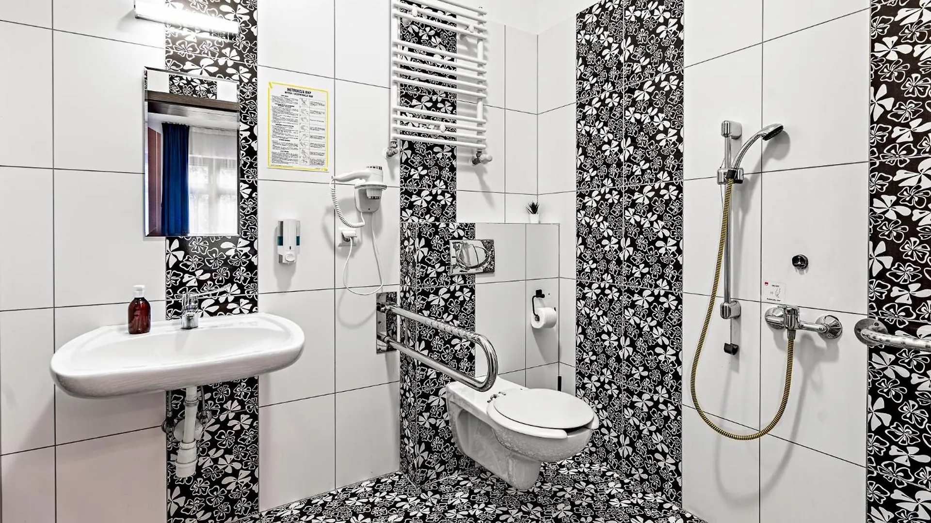 Bed and Breakfast Great Polonia Dwarf Вроцлав