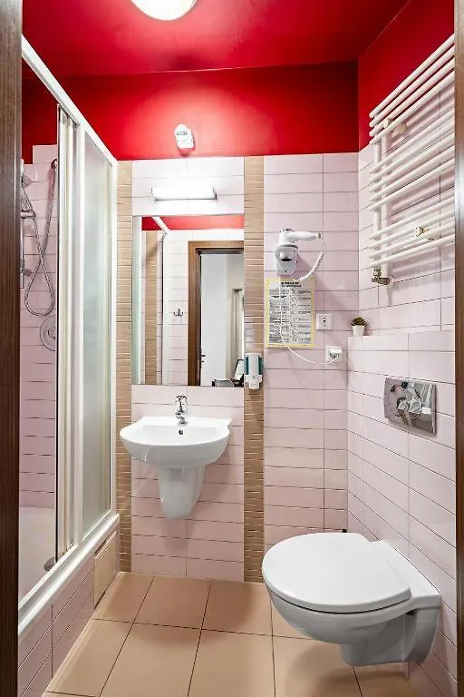 Bed and Breakfast Great Polonia Dwarf Breslavia Bed & Breakfast