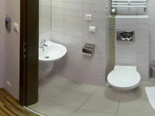 Bed and Breakfast Great Polonia Dwarf Вроцлав Отель типа 