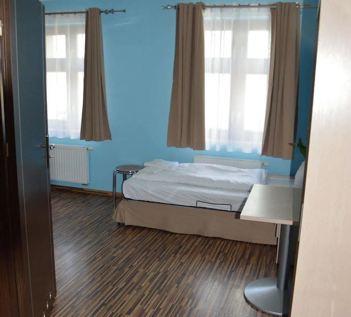 Great Polonia Dwarf Wroclaw Bed & Breakfast